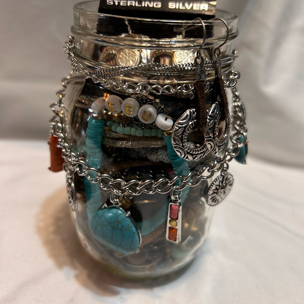 Mystery jewelry jar!!! - Picture 3 of 5
